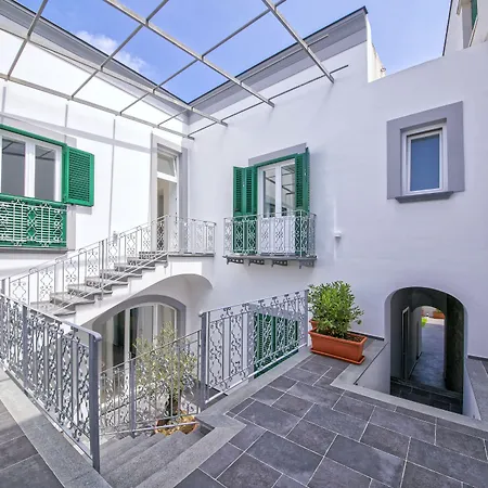 Frühstückspension Marina Garden 4*