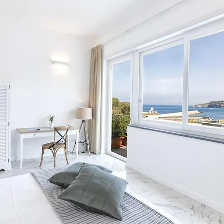 Bed & Breakfast Marina Garden 4*