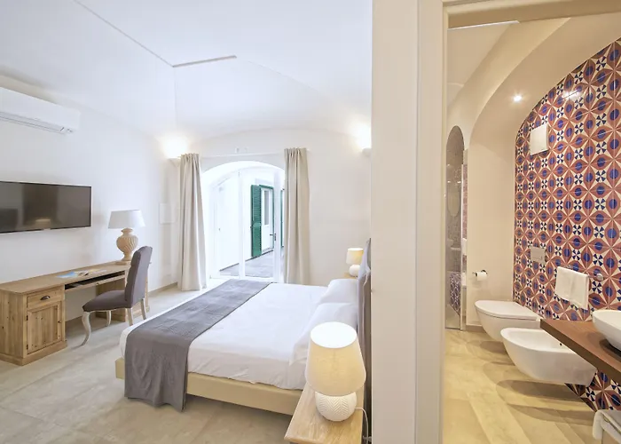 Marina Garden Bed and Breakfast 4*